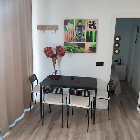 Con Piscina Privada Y Jardin Familias Y Parejas